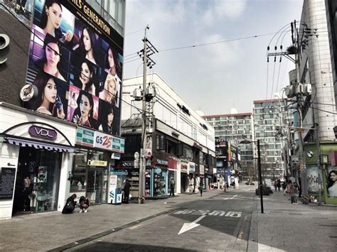 압구정 클럽, 도시의 밤을 수놓는 화려한 무대